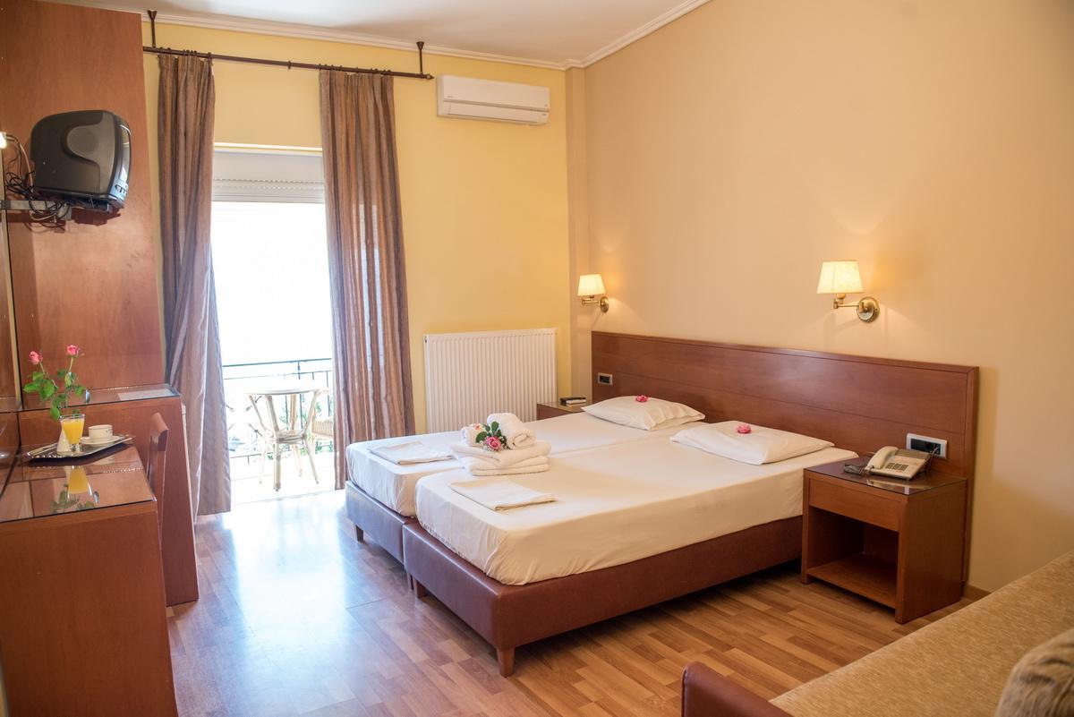 Irini Spa Hotel Loutra Edipsou  Exterior foto